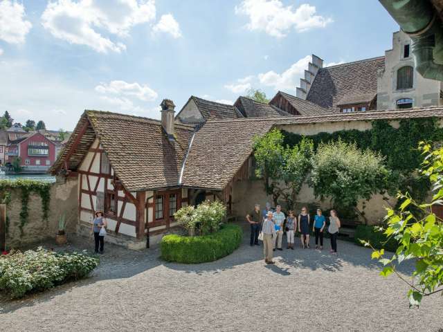 In Geschichte eintauchen